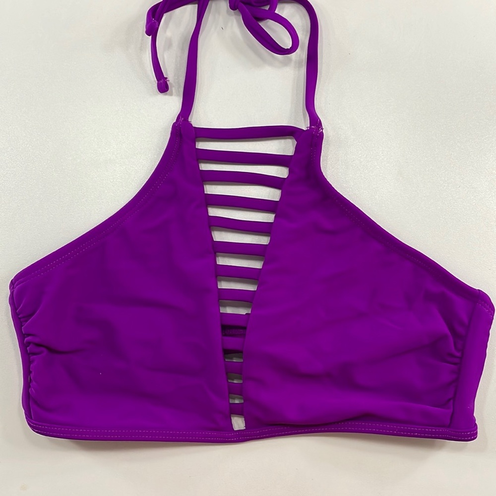 Swimsuit top 💜